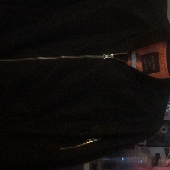 Forever 21 women bomber jacket black - Picture 3 of 4